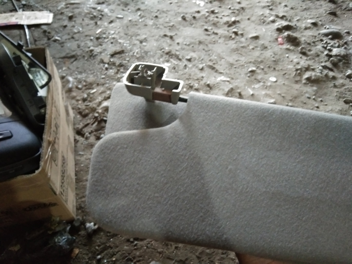 Ford Escape Sun-Visor
