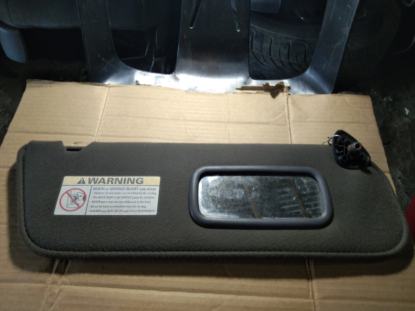 Explorer 4×4 Sun-Visor