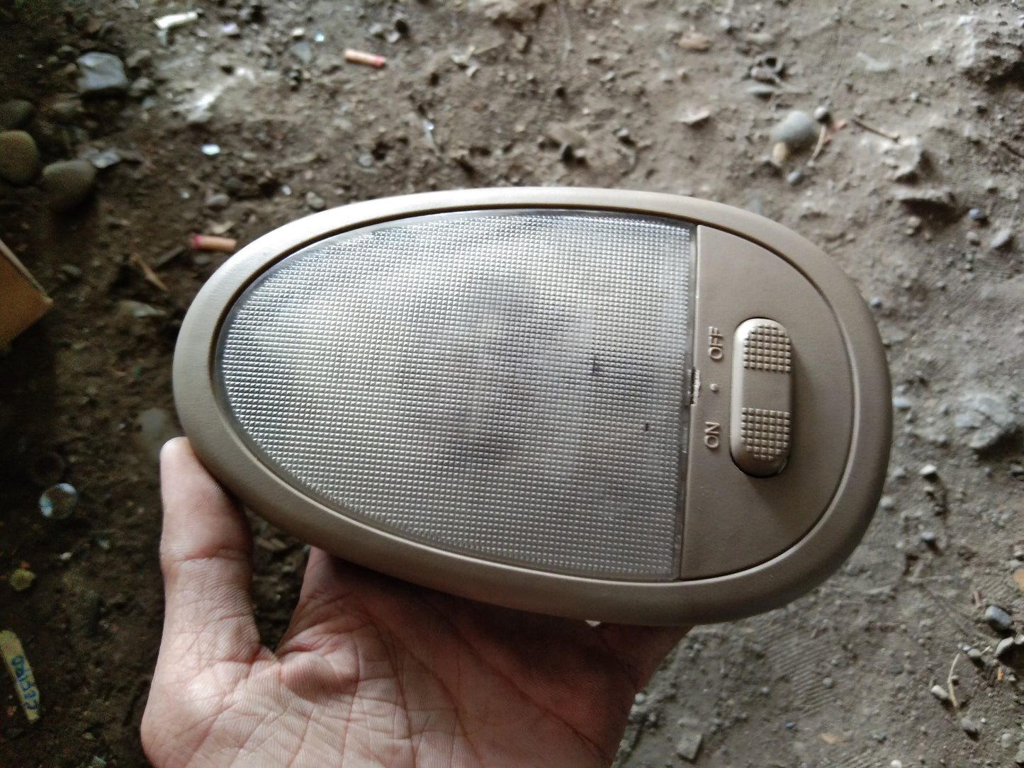 Nissan Cefiro Dome Light