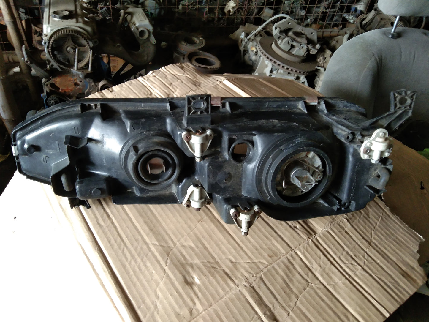Mitsubishi Galant Head Light Passenger Side