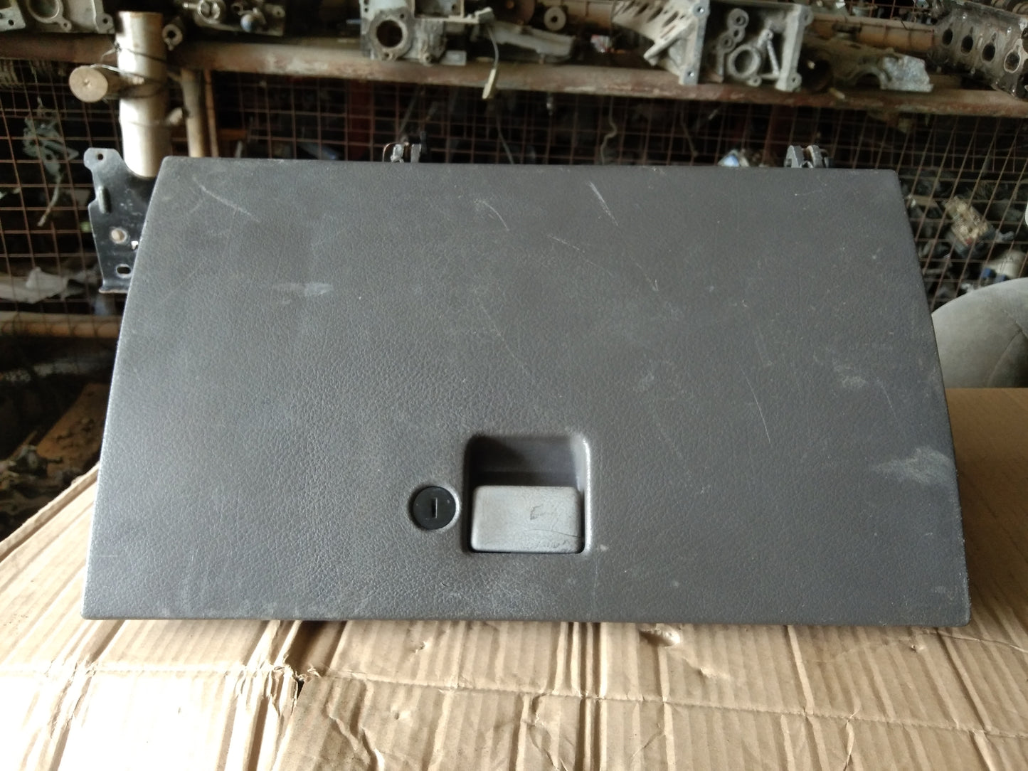Nissan Eccs Glove Box