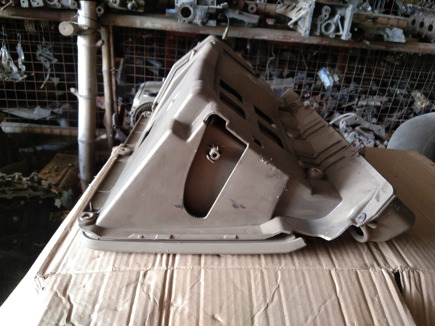 Optra 1.6 Glove Box