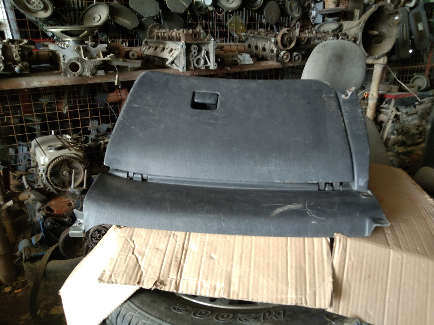 Toyota Big-Body Glove Box