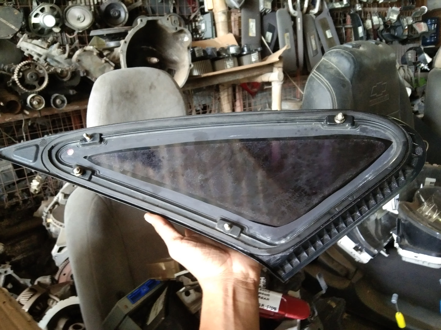 Optra 1.6 Quarter Glass Passenger Side