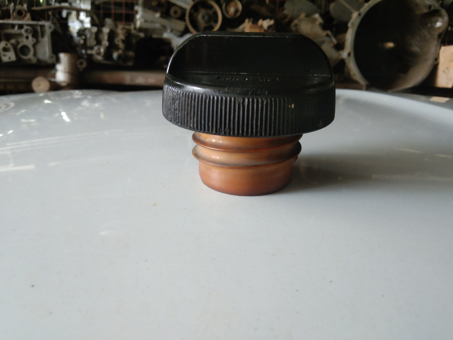 Nissan Eccs Gas Tank Cap Cover