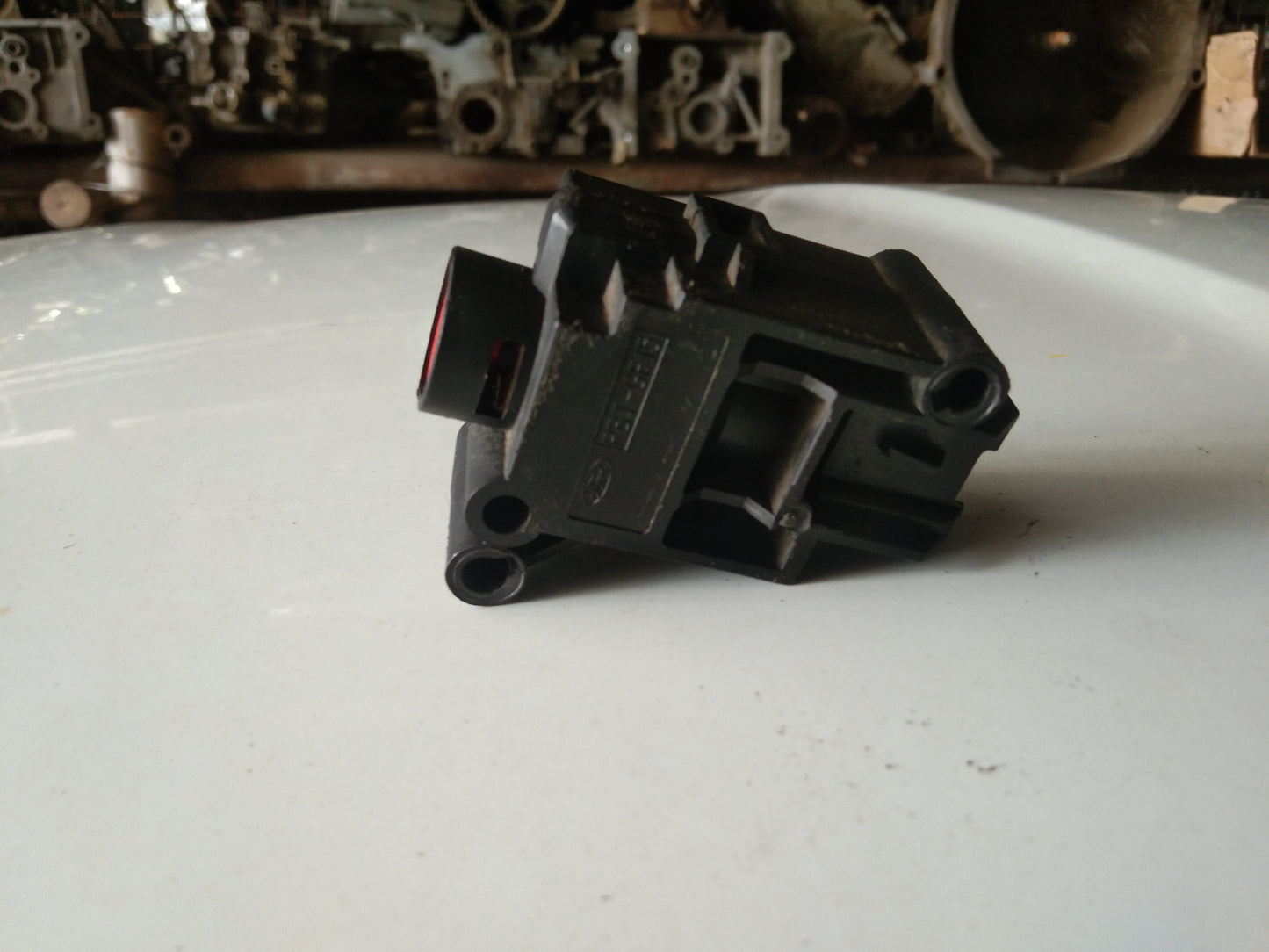Expedition Push Botton