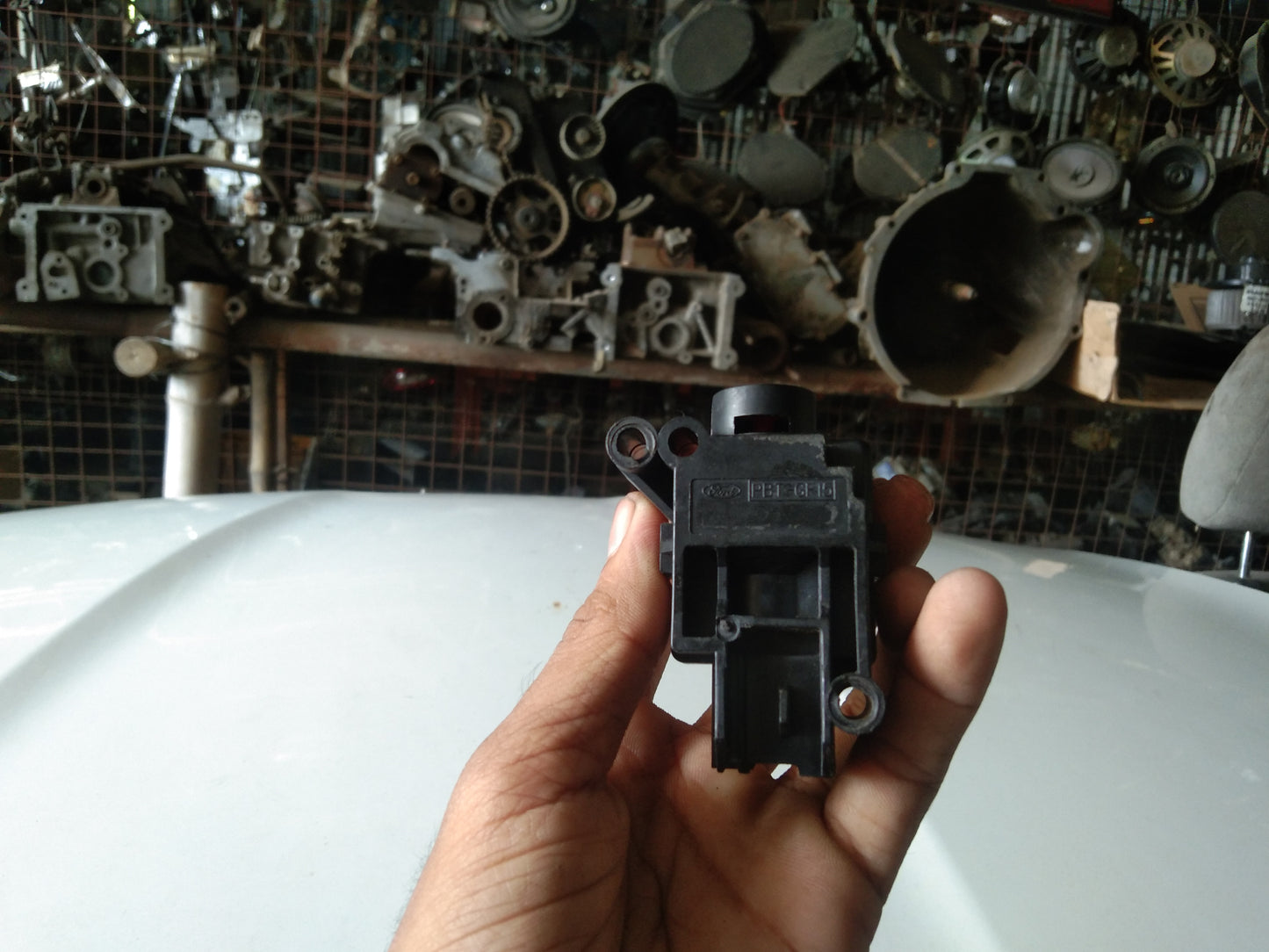 Expedition Push Botton