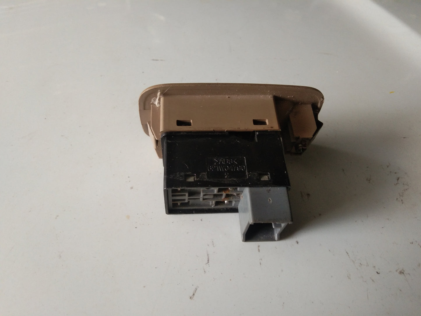 Optra 1.6 Window Switch