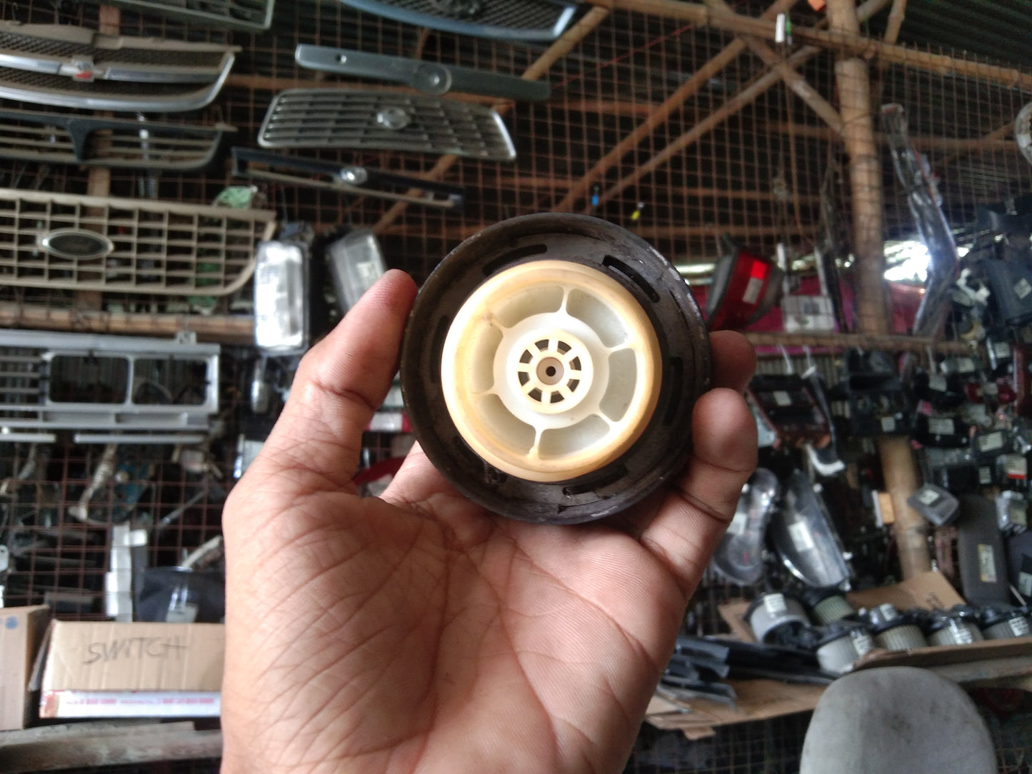 Optra 1.6 Gas Tank Cap Cover