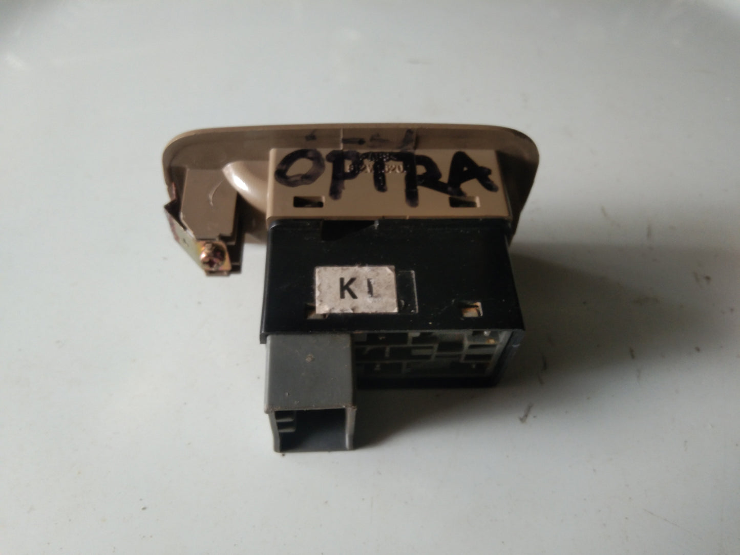Optra Window Switch
