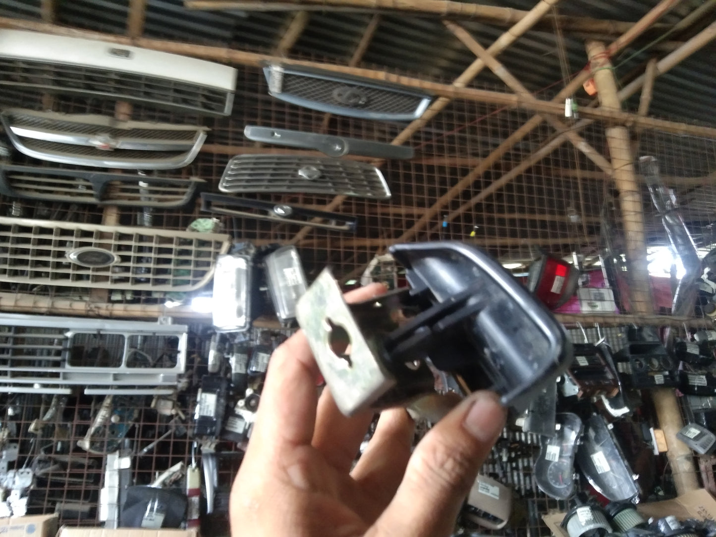 Expedition Foot Brake Release