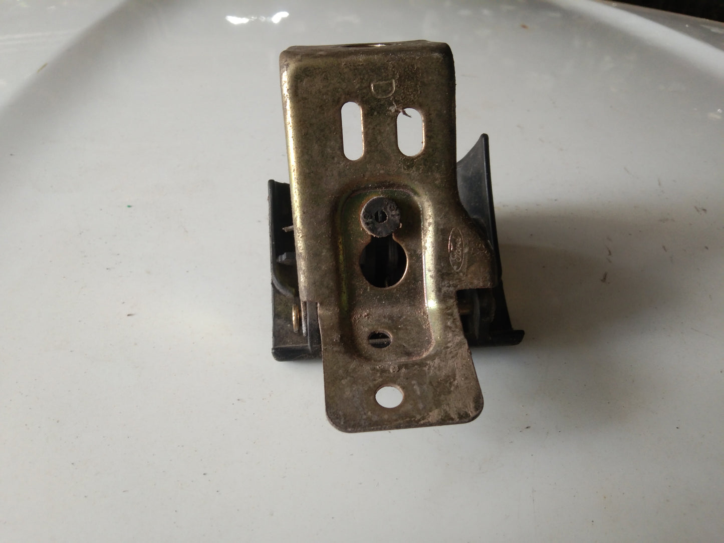 Expedition Foot Brake Release