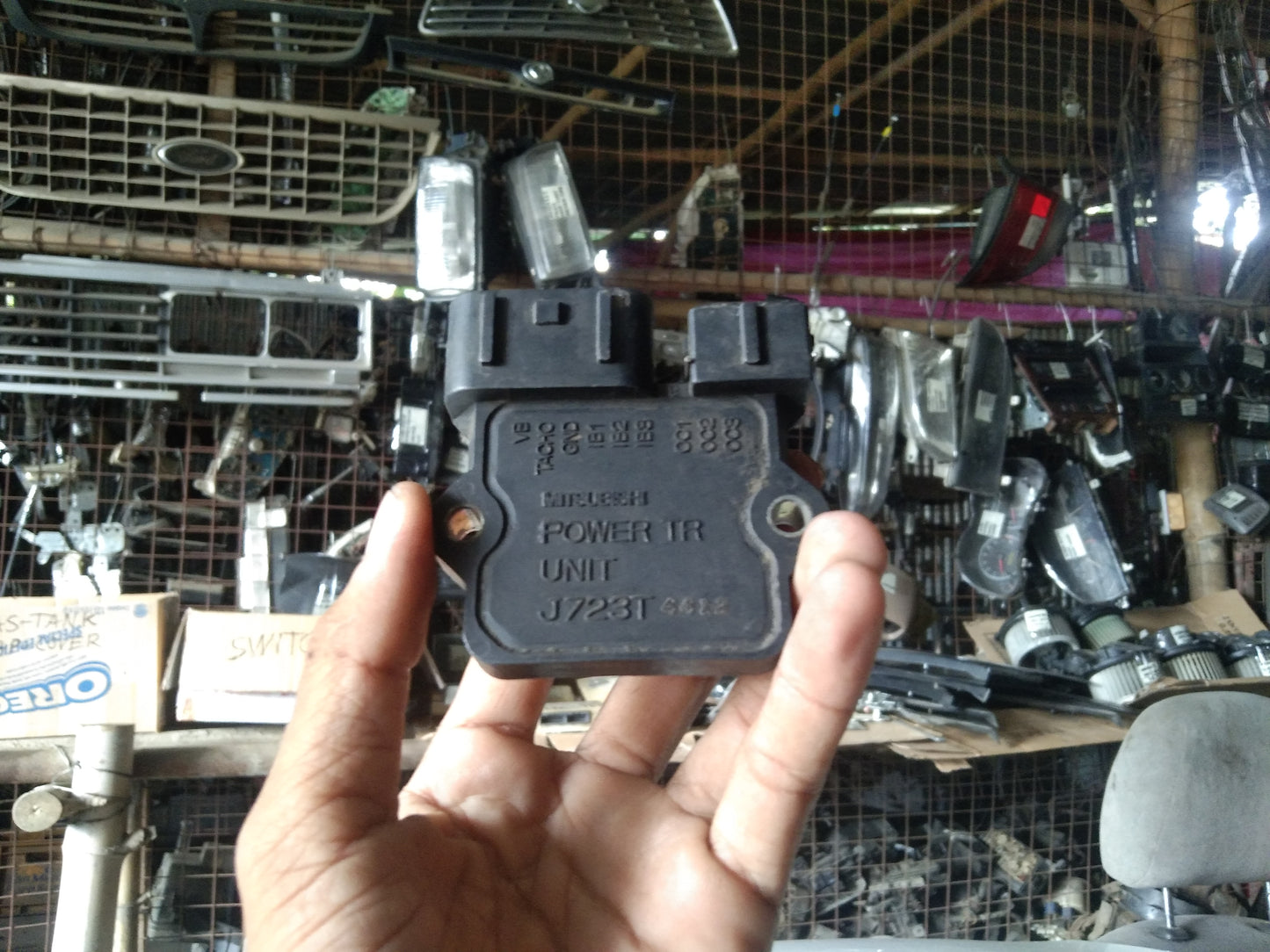 Mitsubishi Galant Power Tr Unit