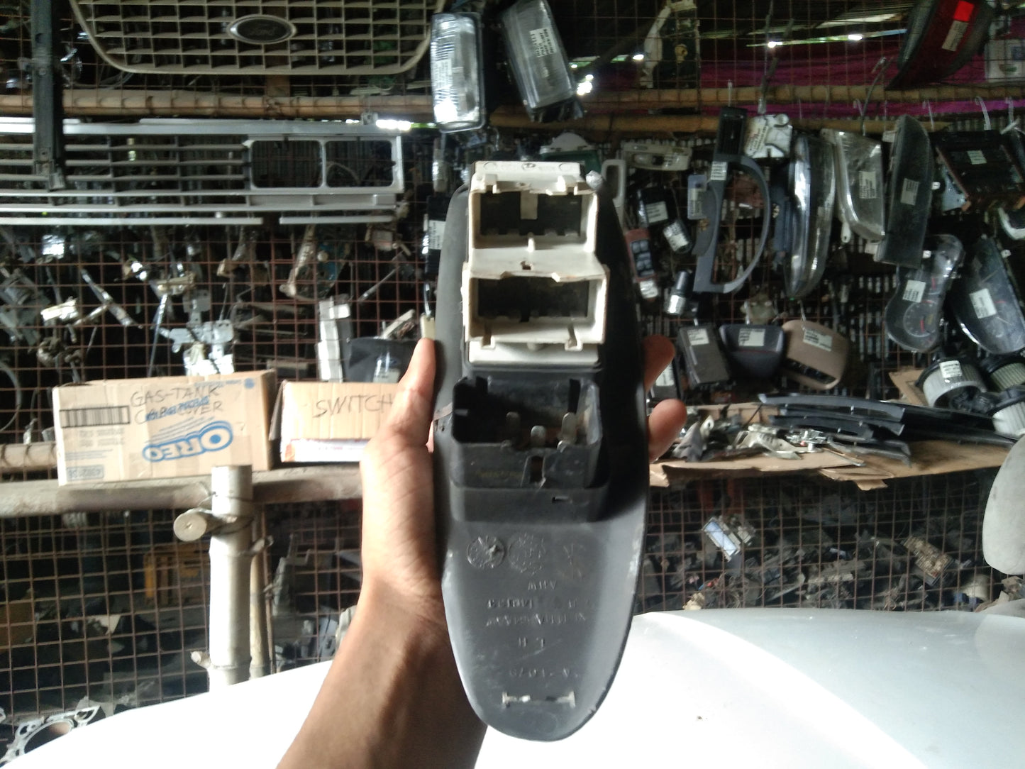 Expedition Main Switch