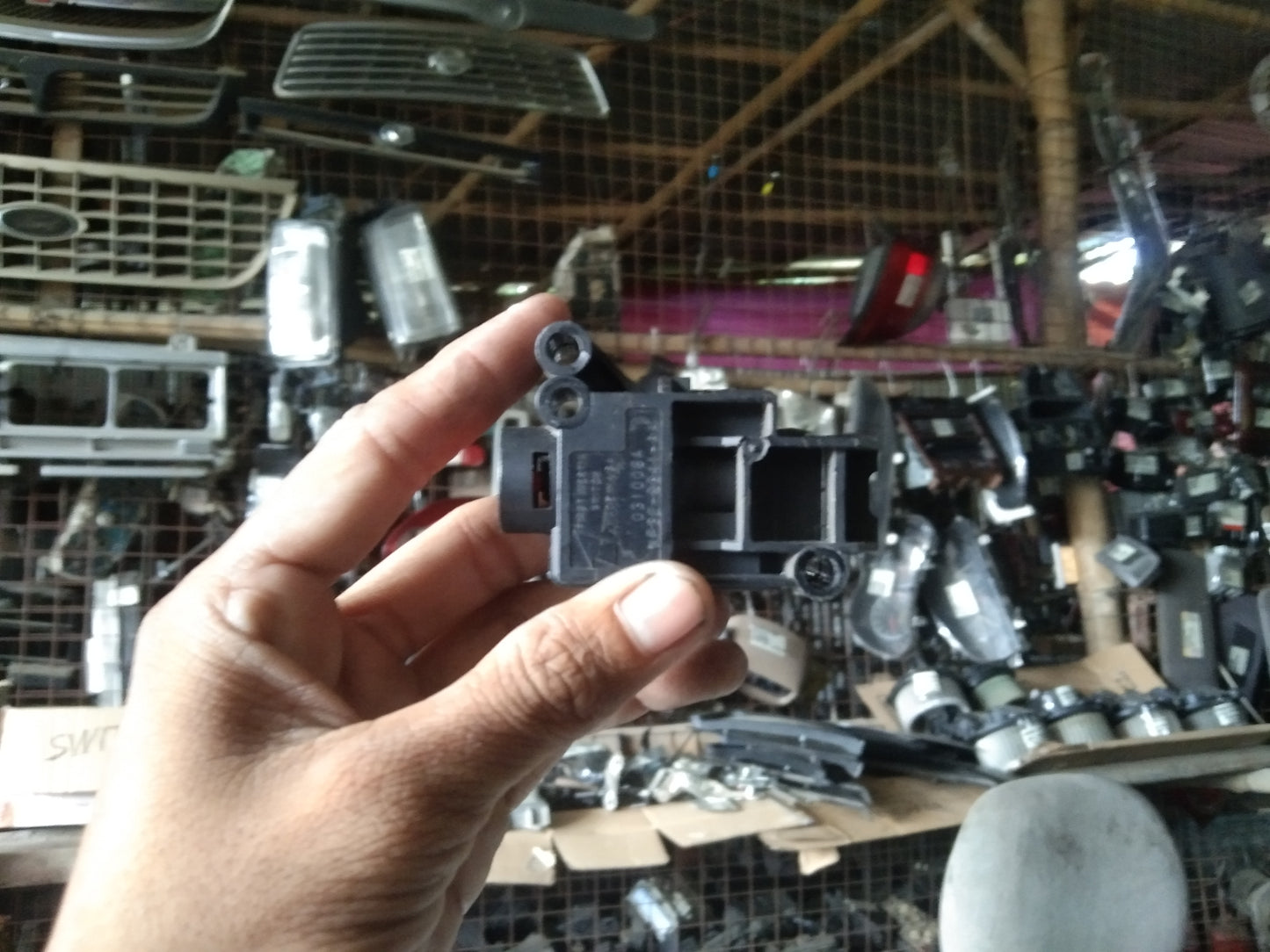 Mazda Tribute Push Botton Switch