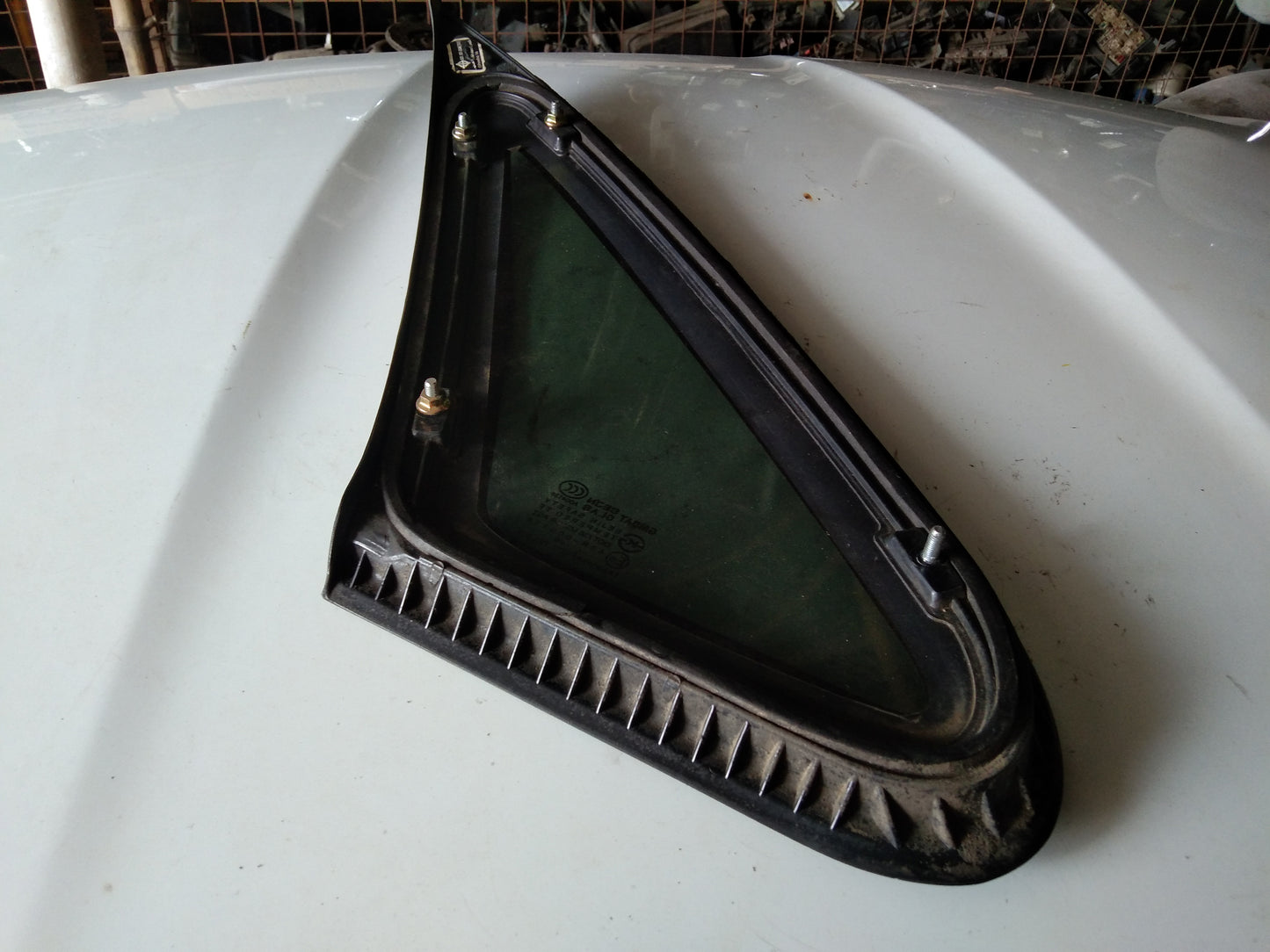 Optra 1.6 Quarter Glass Passenger Side