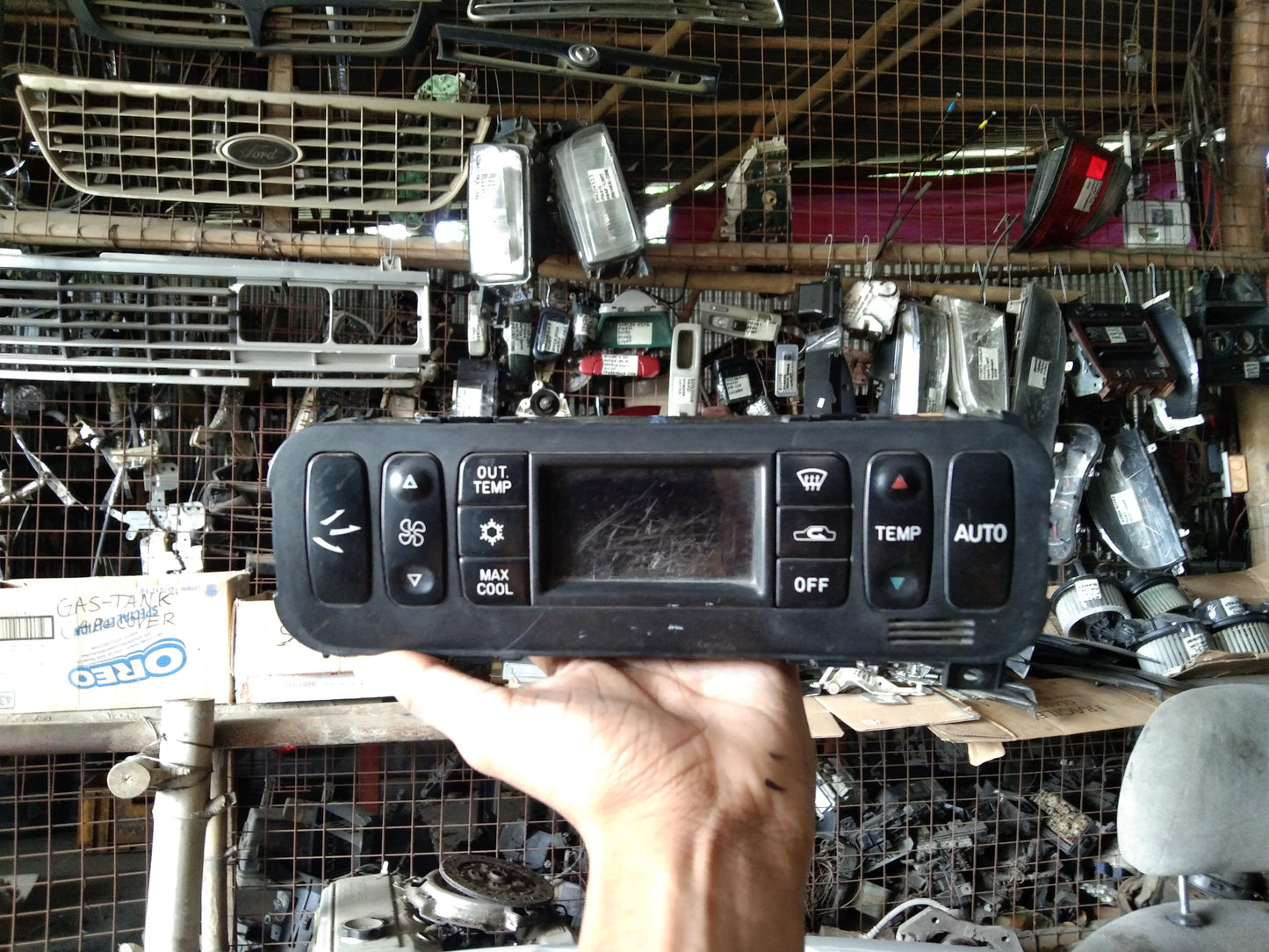 Mitsubishi Galant Control Unit Assy