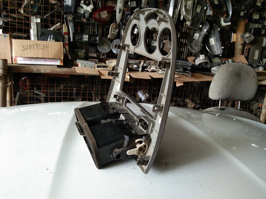 Optra Center Frame