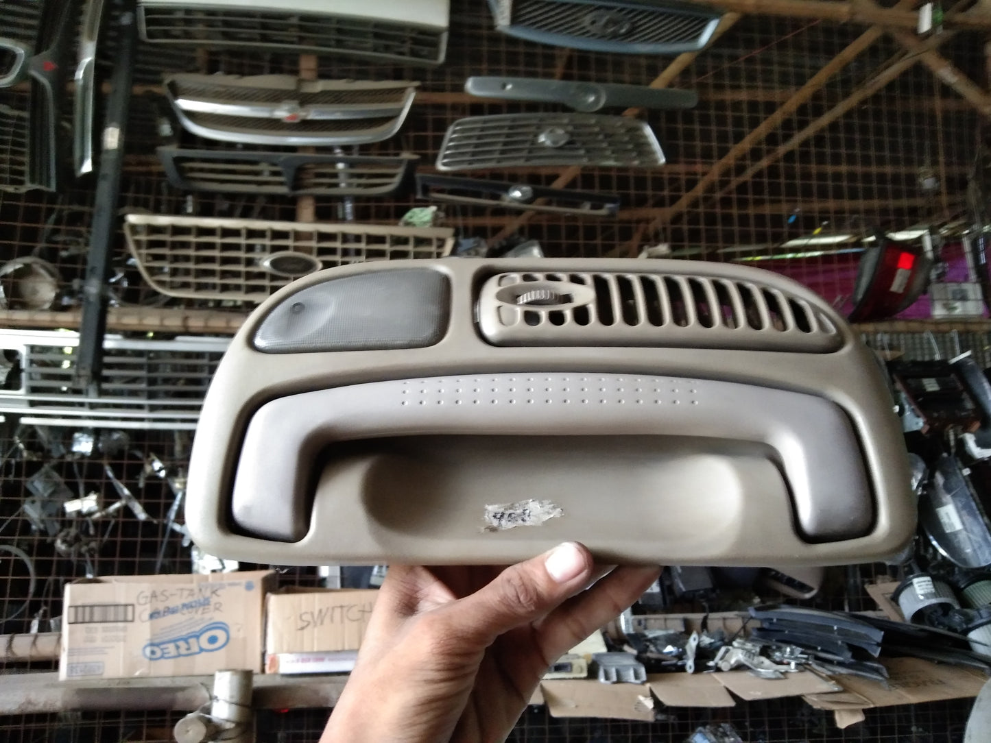KIA Carnival Selling Handle Front Passenger Side