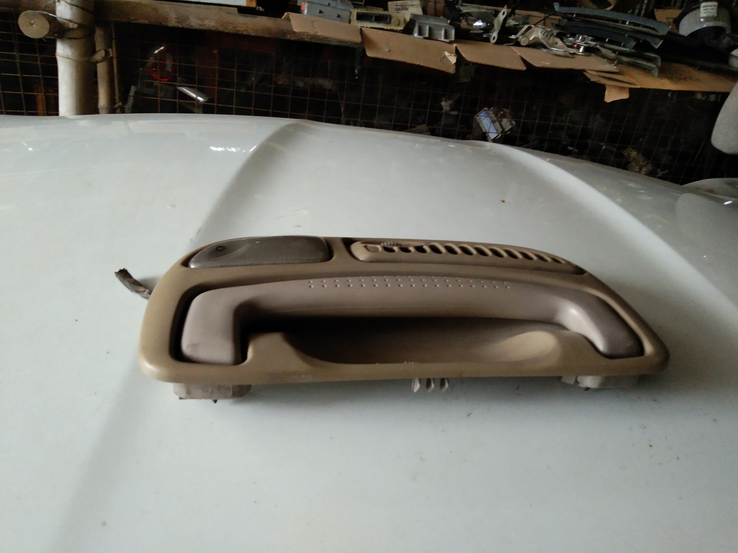 KIA Carnival Selling Handle Front Passenger Side