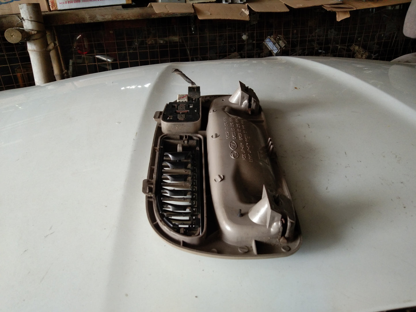 KIA Carnival Selling Handle Front Passenger Side