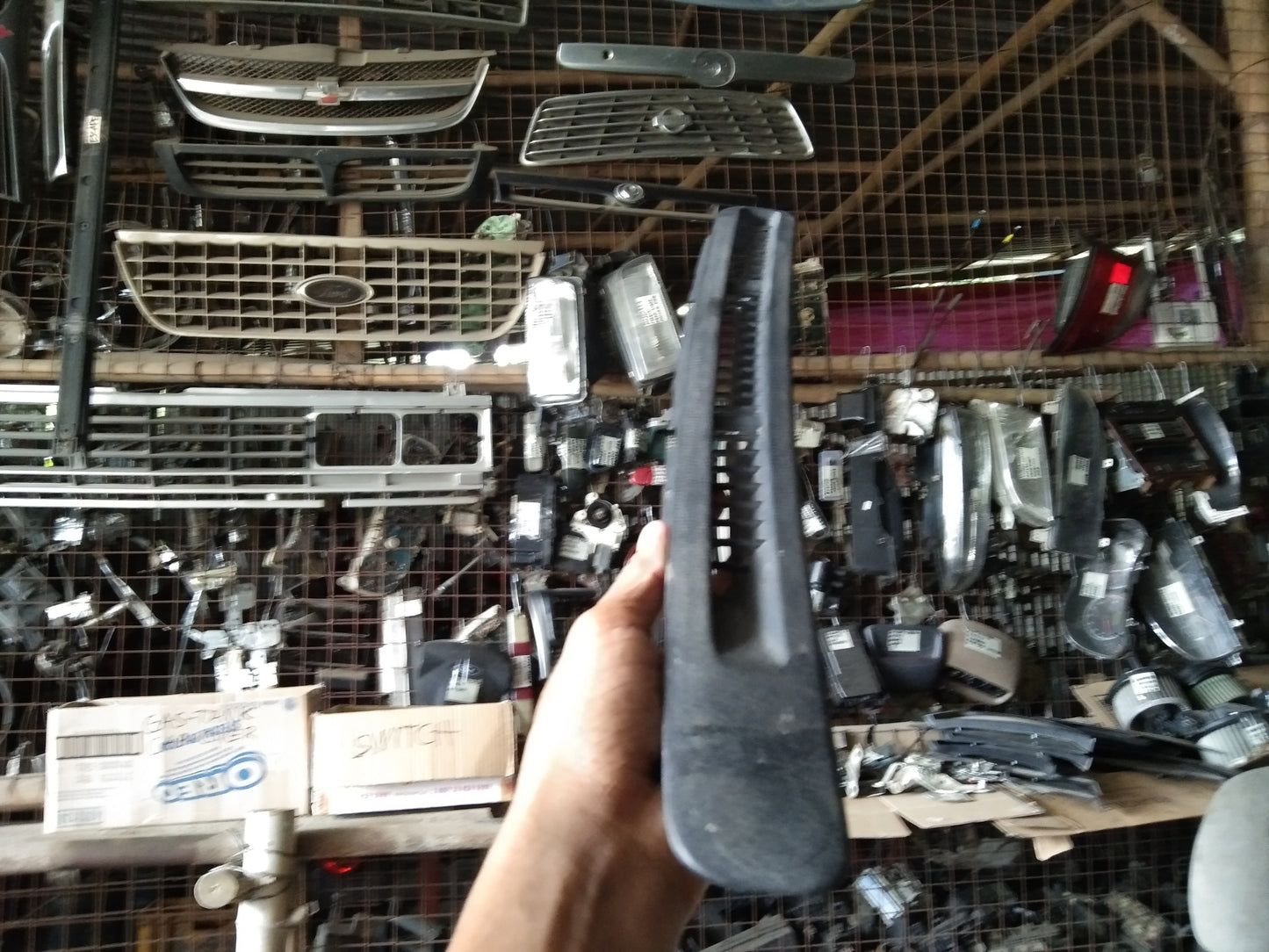 Nissan Cefiro Rear Cowl Cover