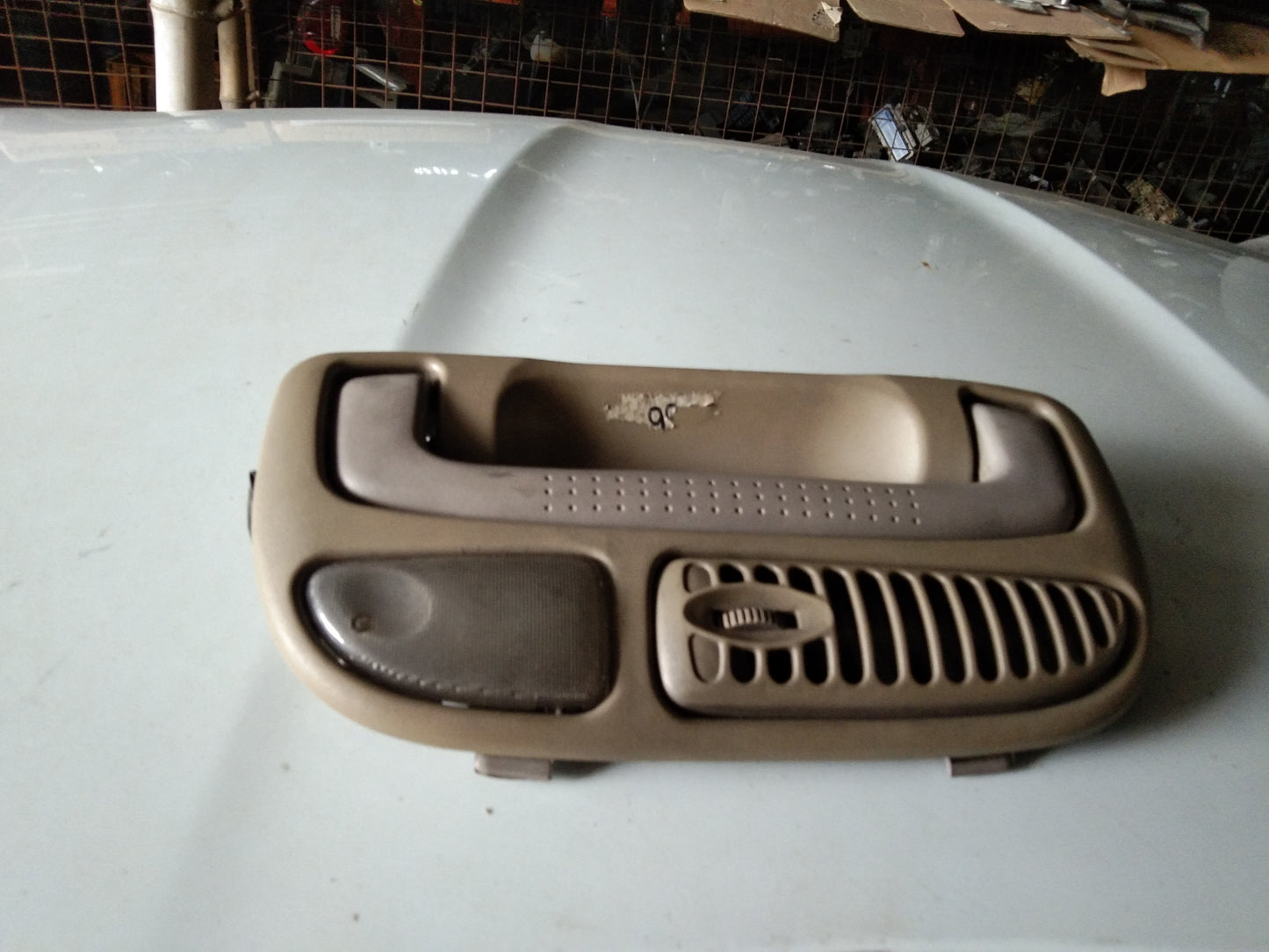 KIA Carnival Selling Handle Driver Side