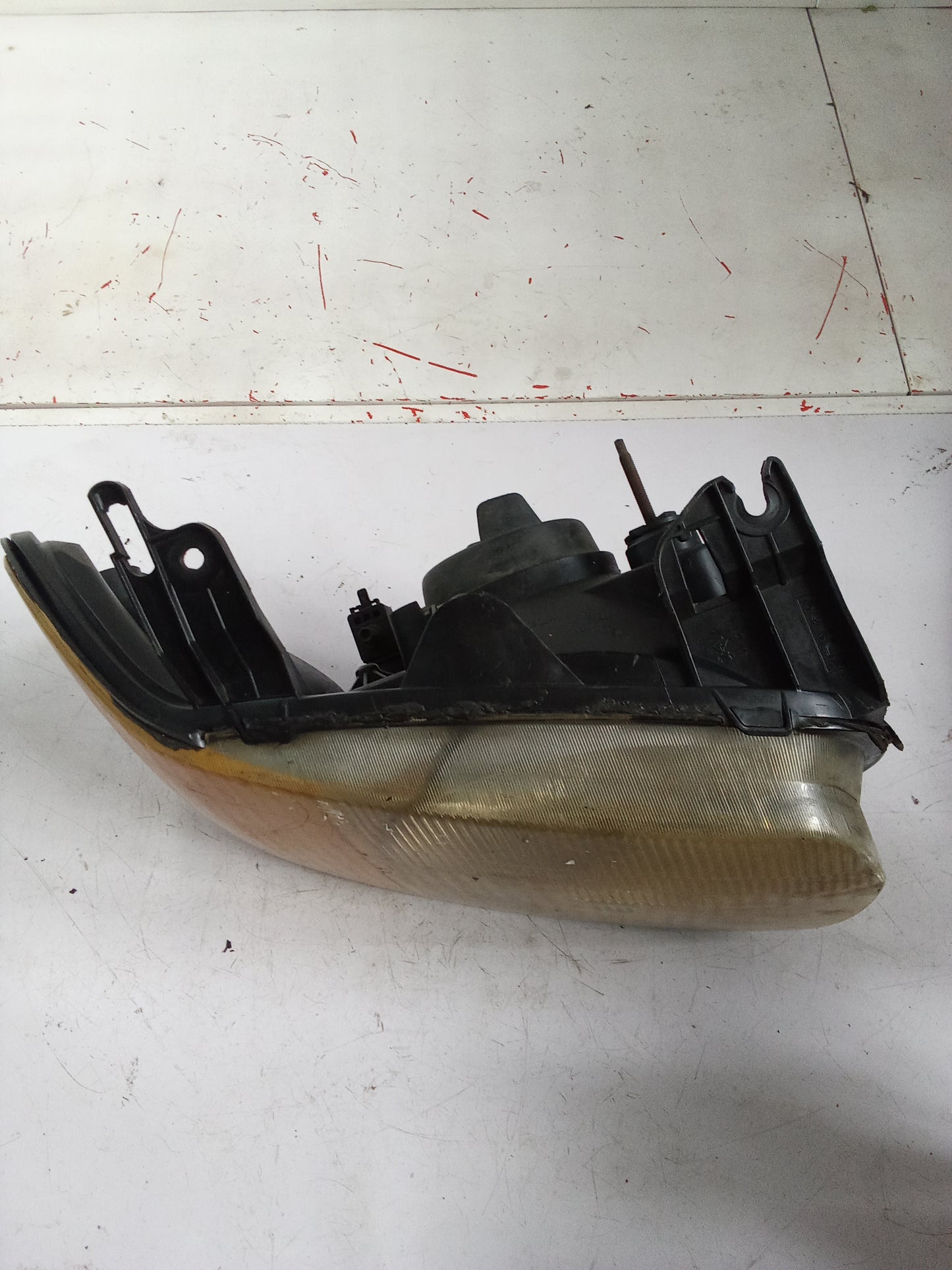 PS| Headlight | Ford Escape 2.0