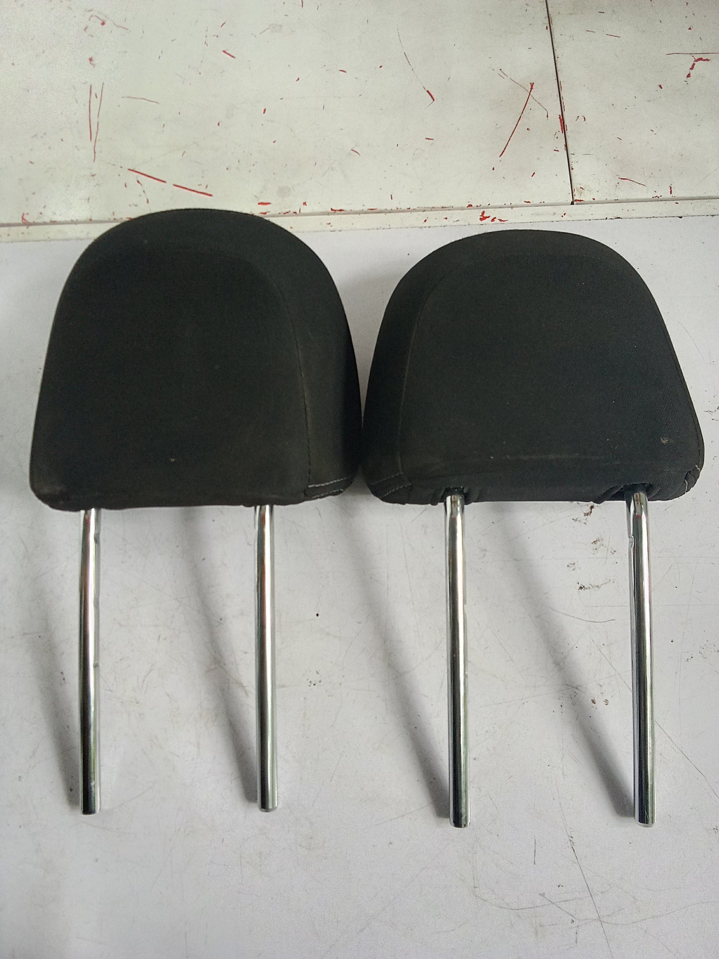 L|R | Head rest | Subaru Forester