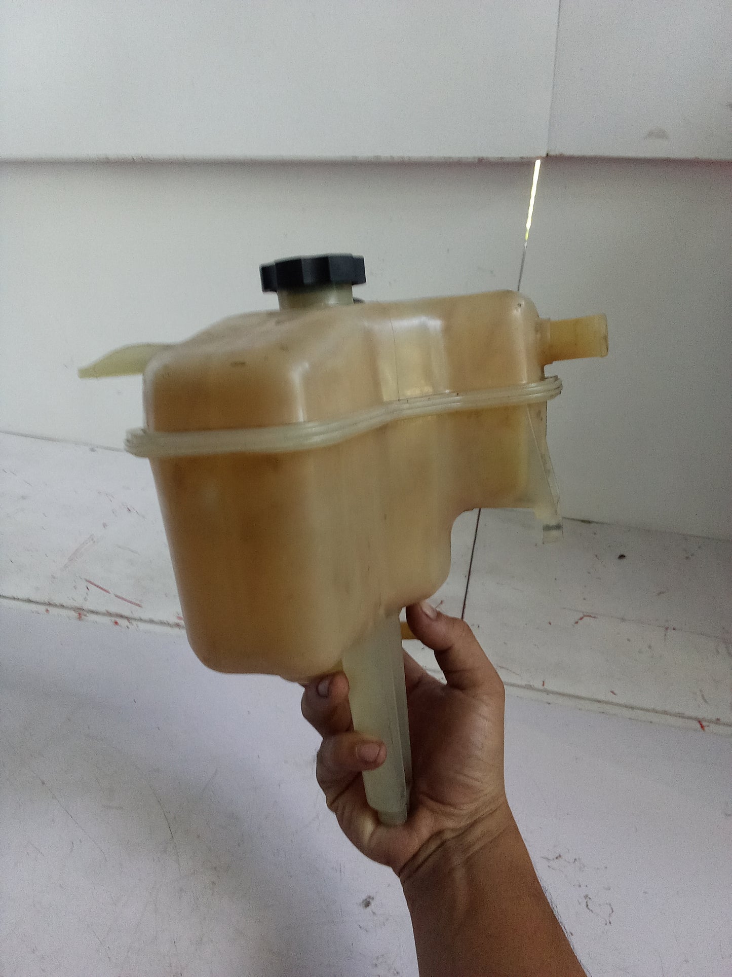 Coolant Tank | Ford Escape 2.3