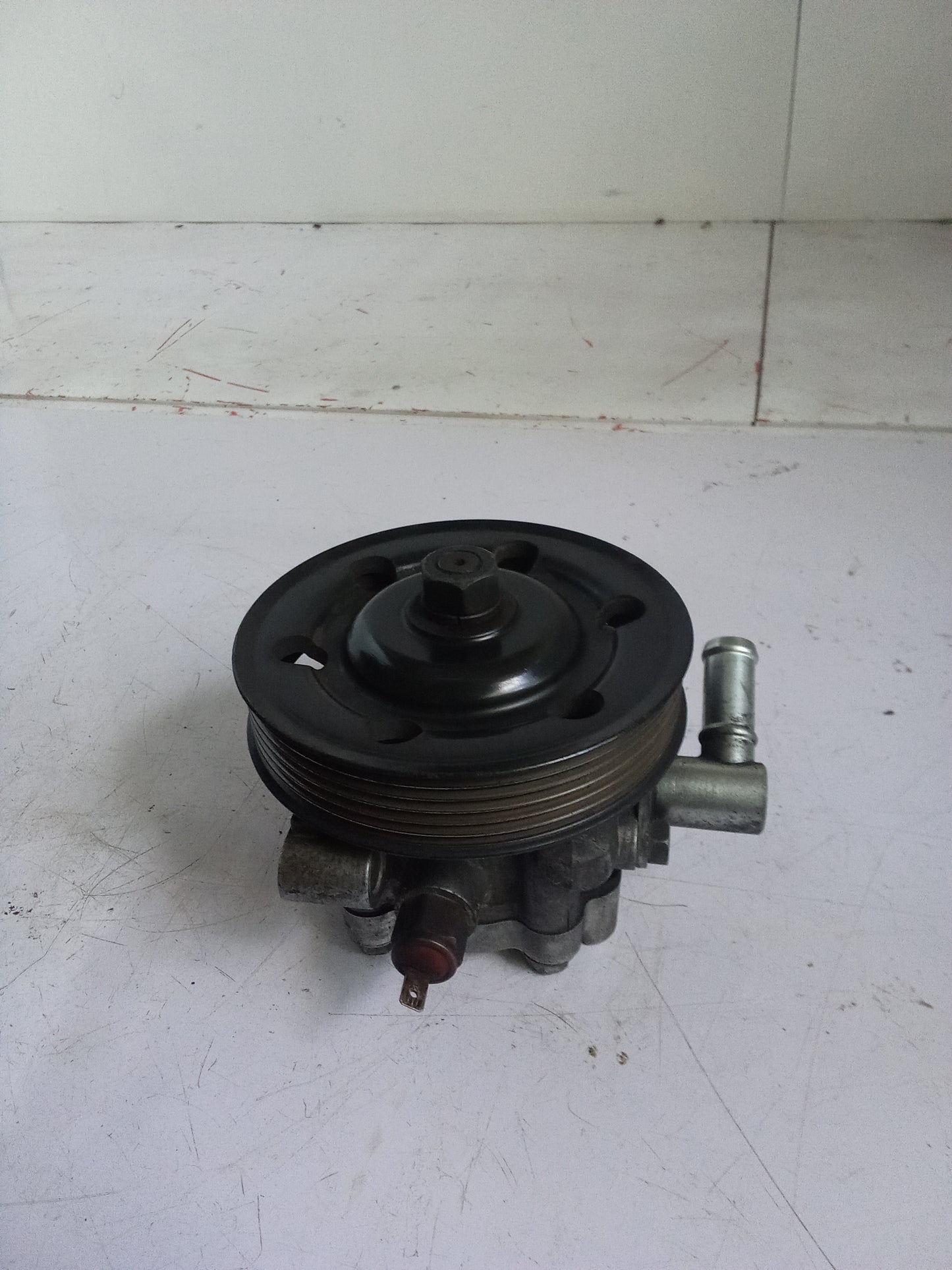 Steering Pump | Ford escape 2.3