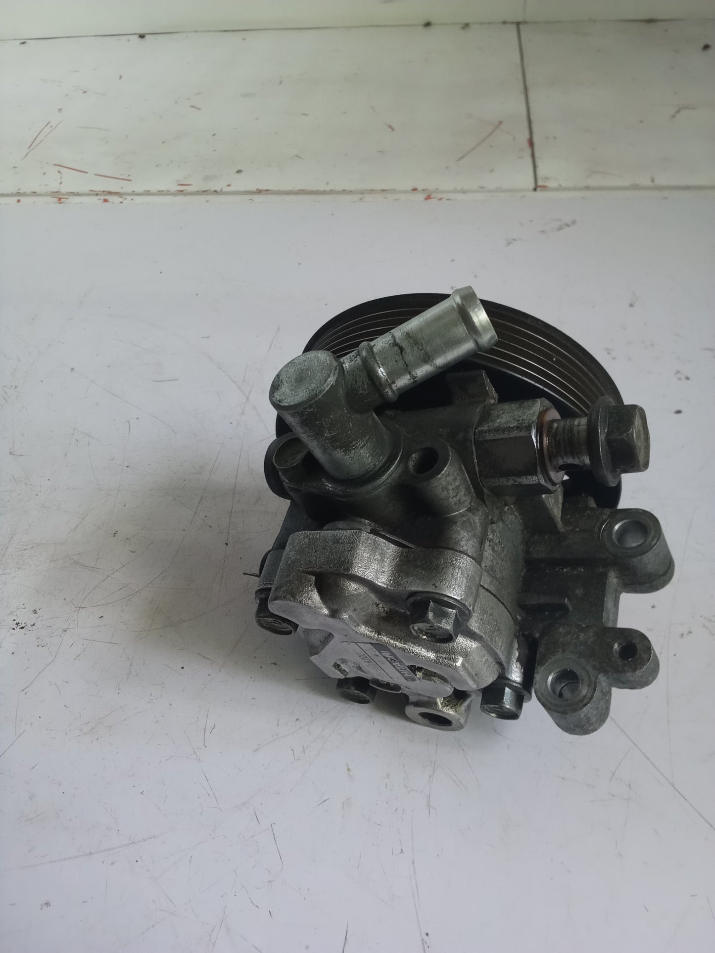 Steering Pump | Ford escape 2.3