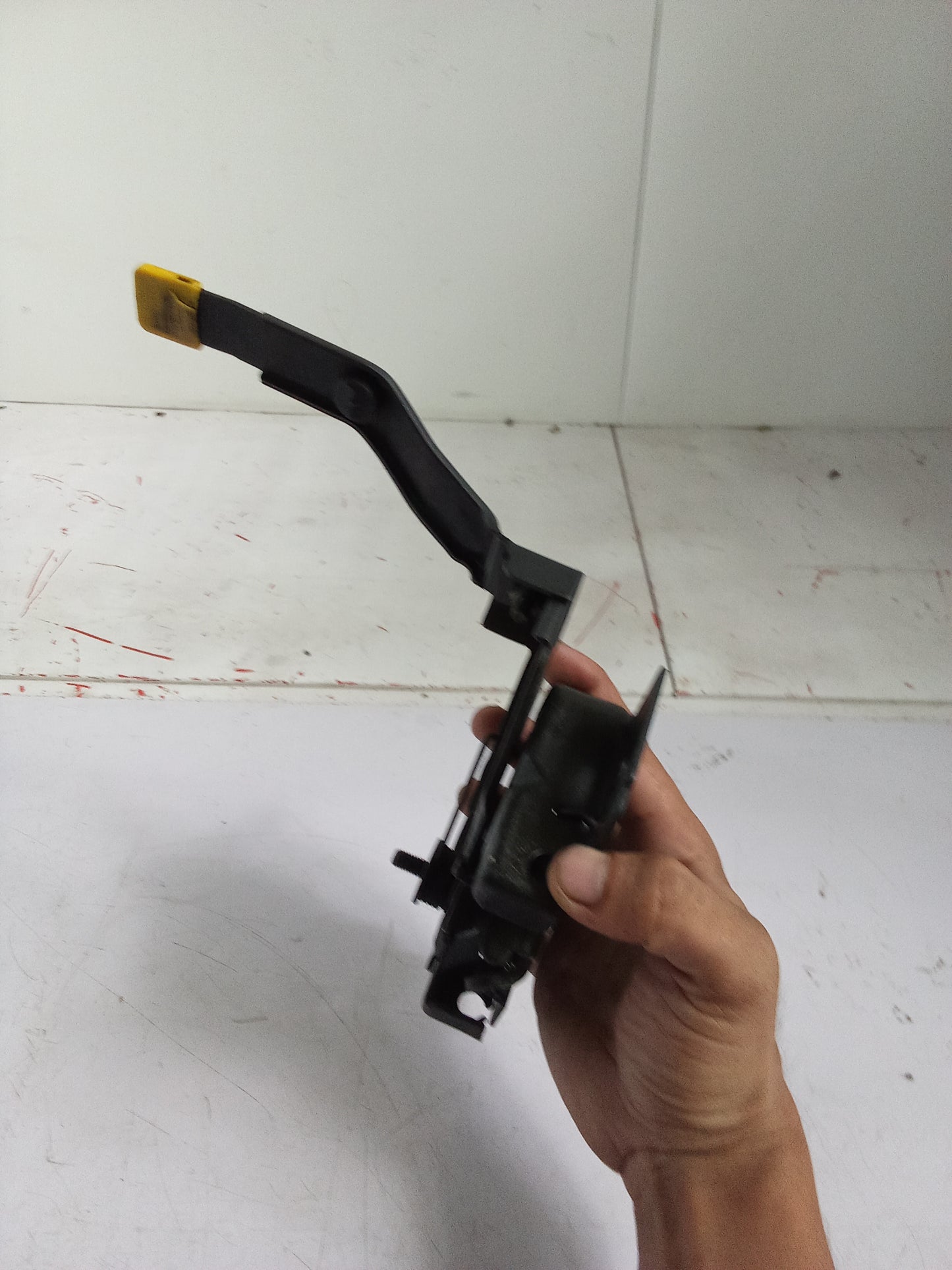 Hood Lock | Ford Escape 2.3