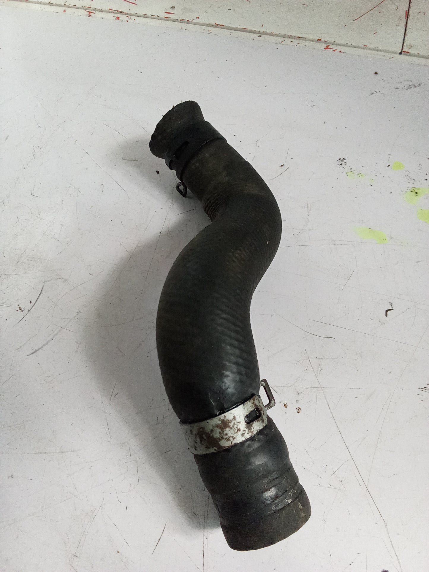 Lower Radiator Hose | Ford Escape 2.3