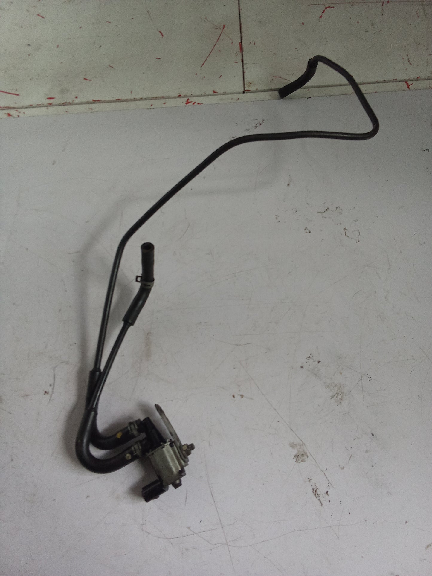 Intake manifold runner | Ford Escape 2.3