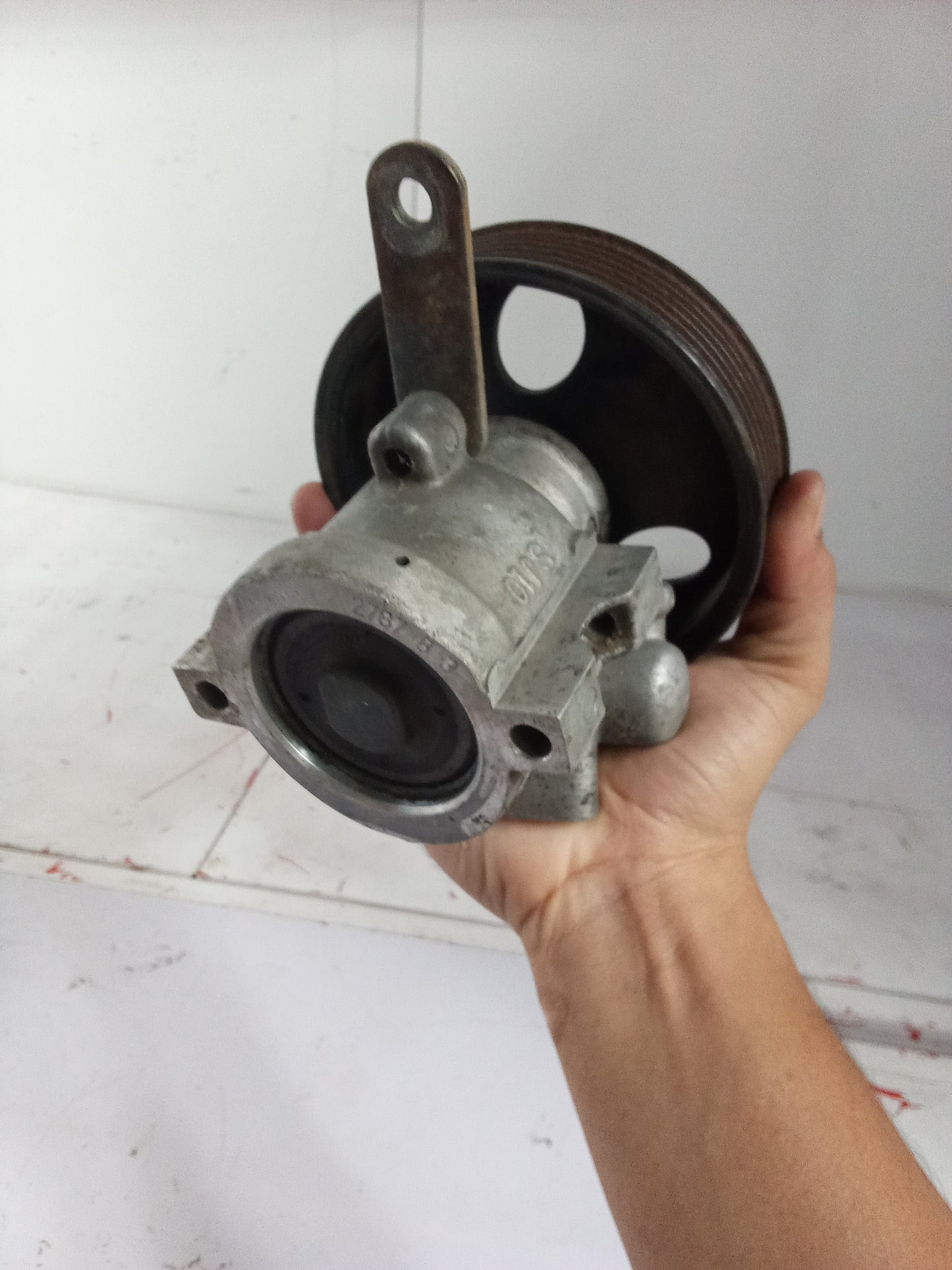 Steering Pump | Chevrolet Captiva