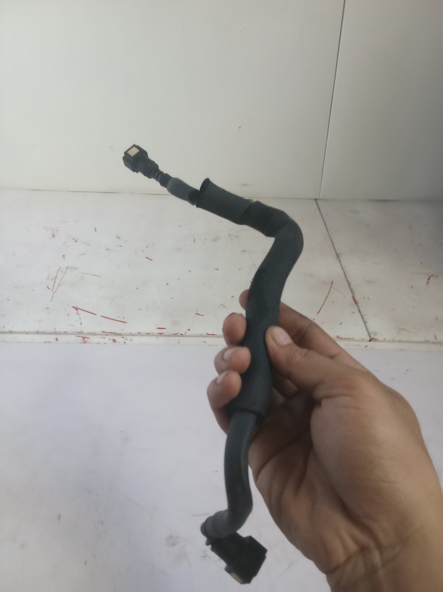 Fuel line host | Hyundai Tucson Crdi