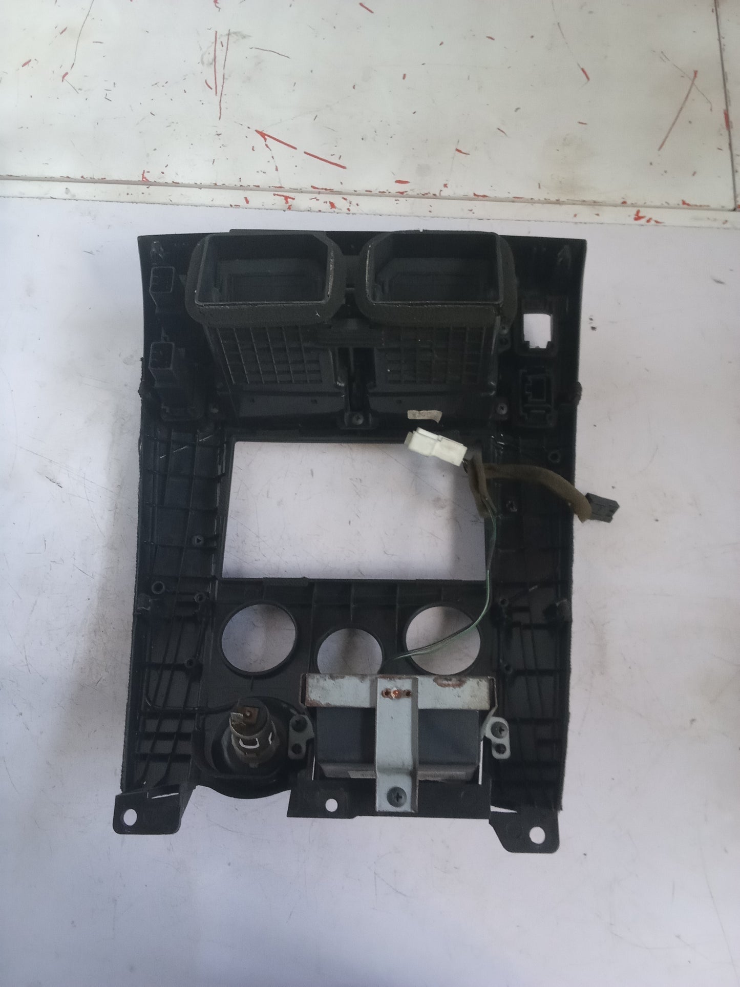 Center Frame | Hyundai Tucson Crdi