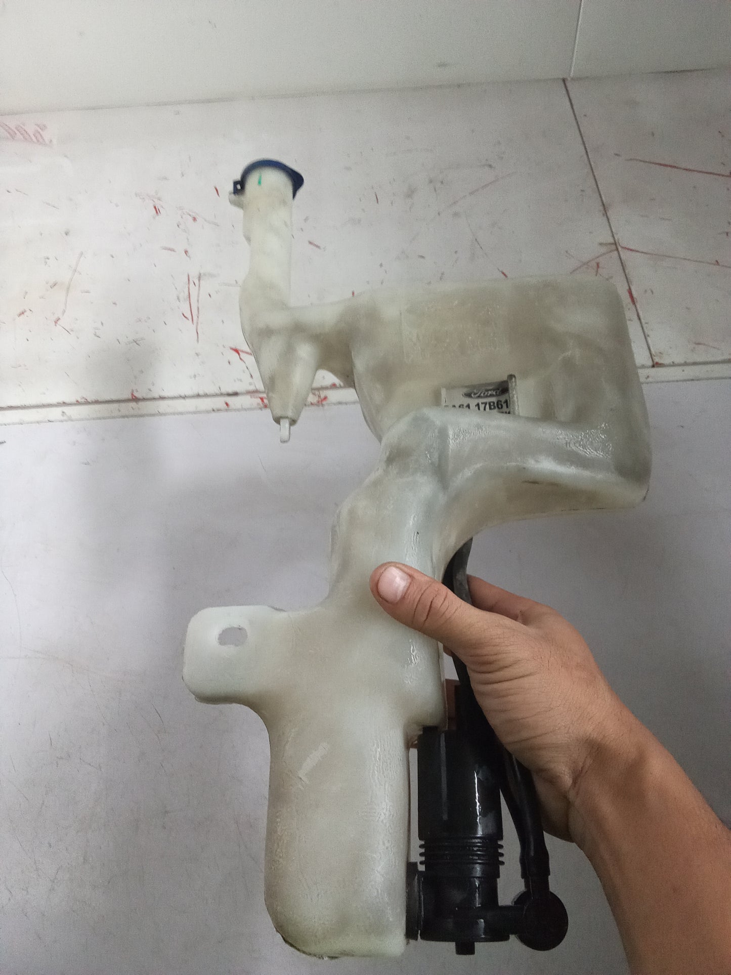 Washer Tank | Ford Fiesta black