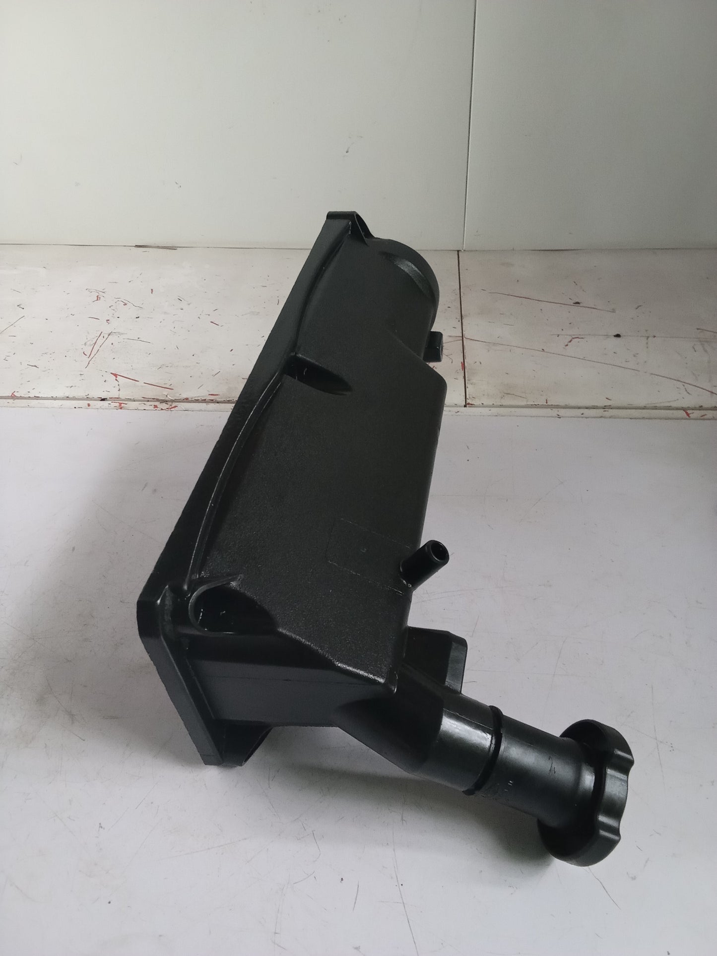 Valve Cover | Ford Explorer 2005