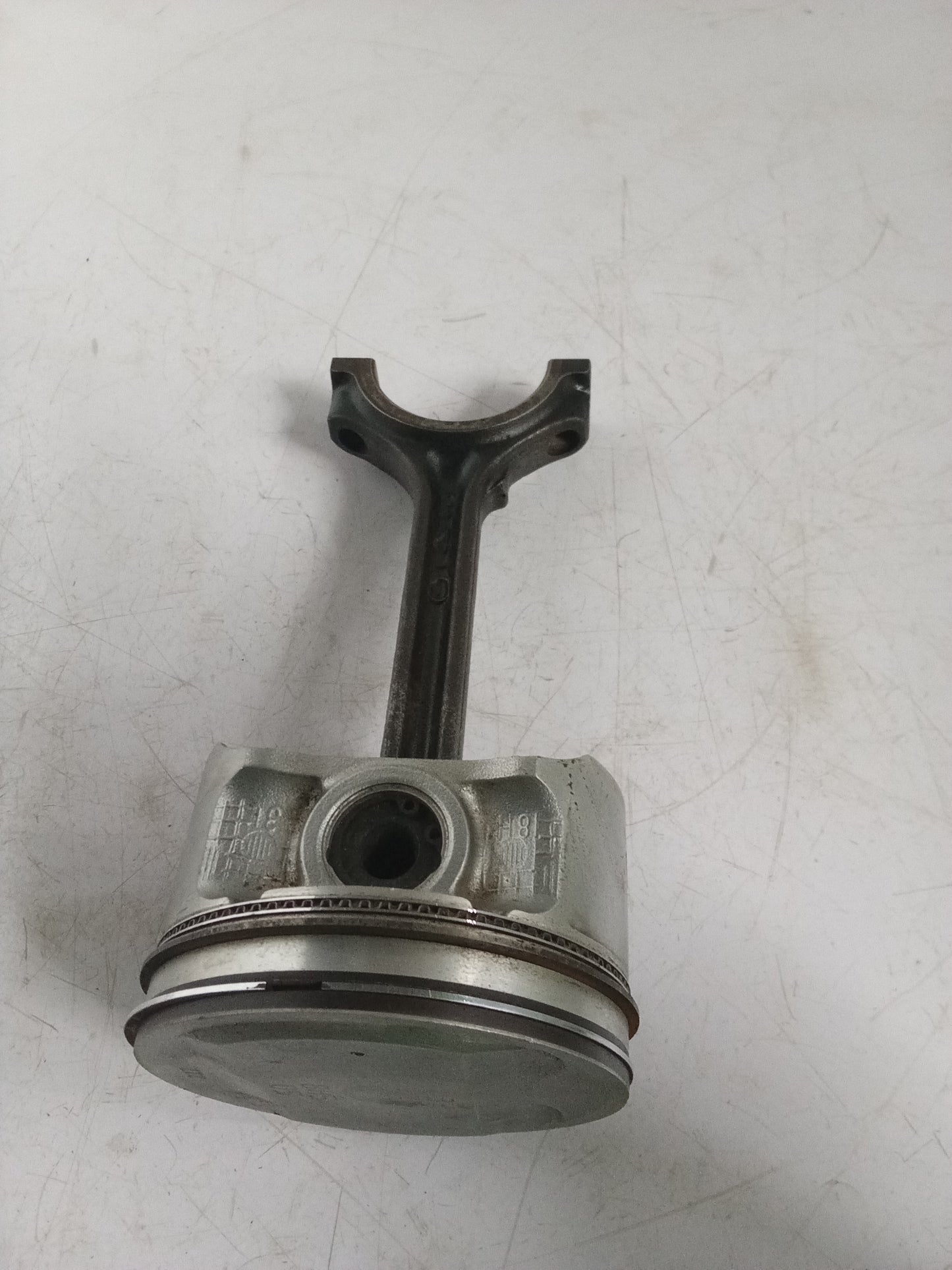 Piston | Connecting Rod | Nissan X Trail
