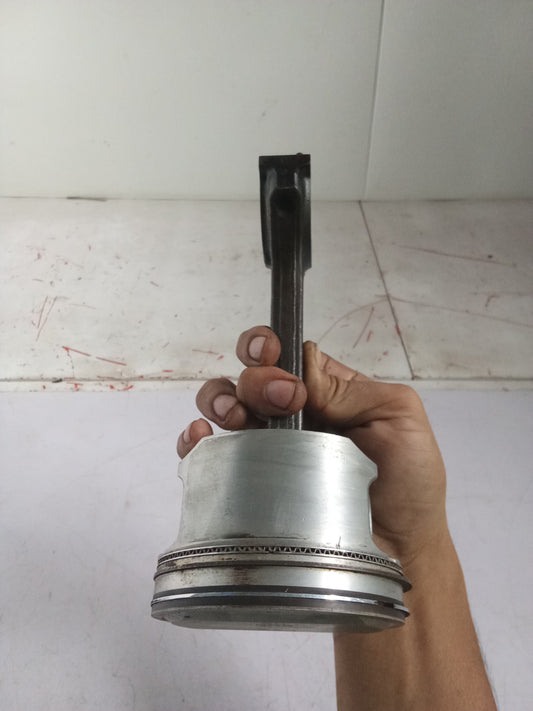 Piston | Connecting Rod | Nissan X Trail