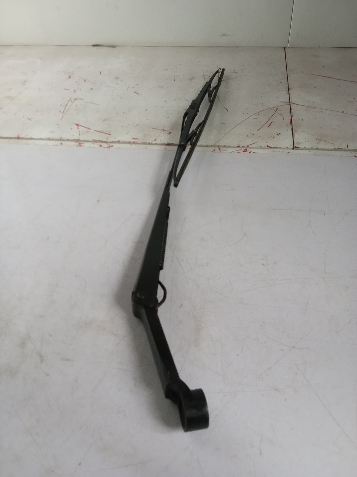 DS | Wiper Arm | Ford Escape 2.3