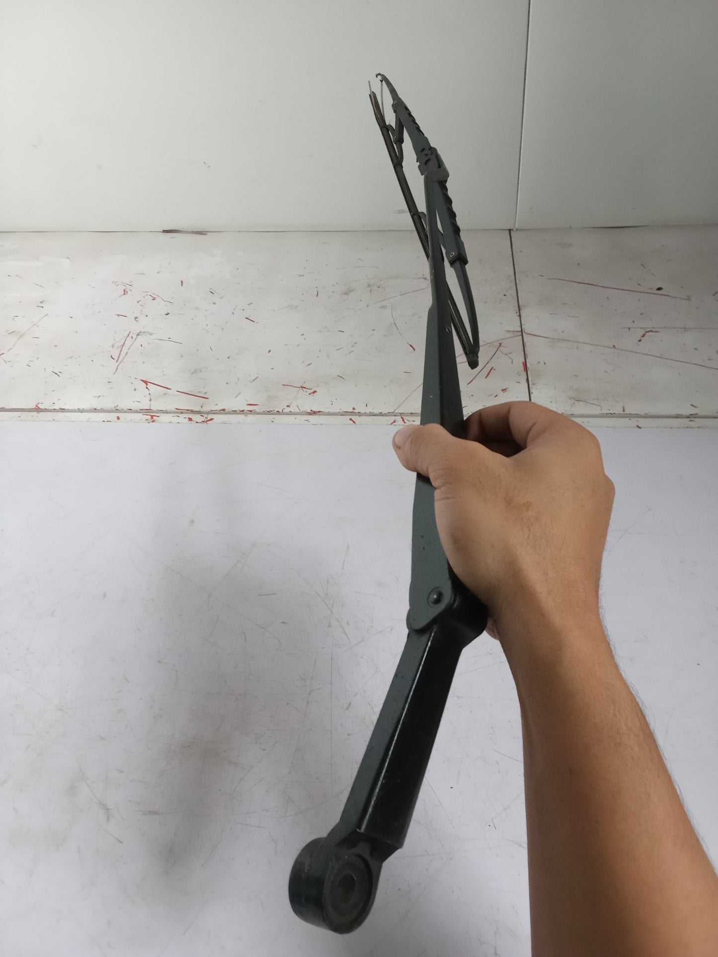 DS | Wiper Arm | Ford Escape 2.3