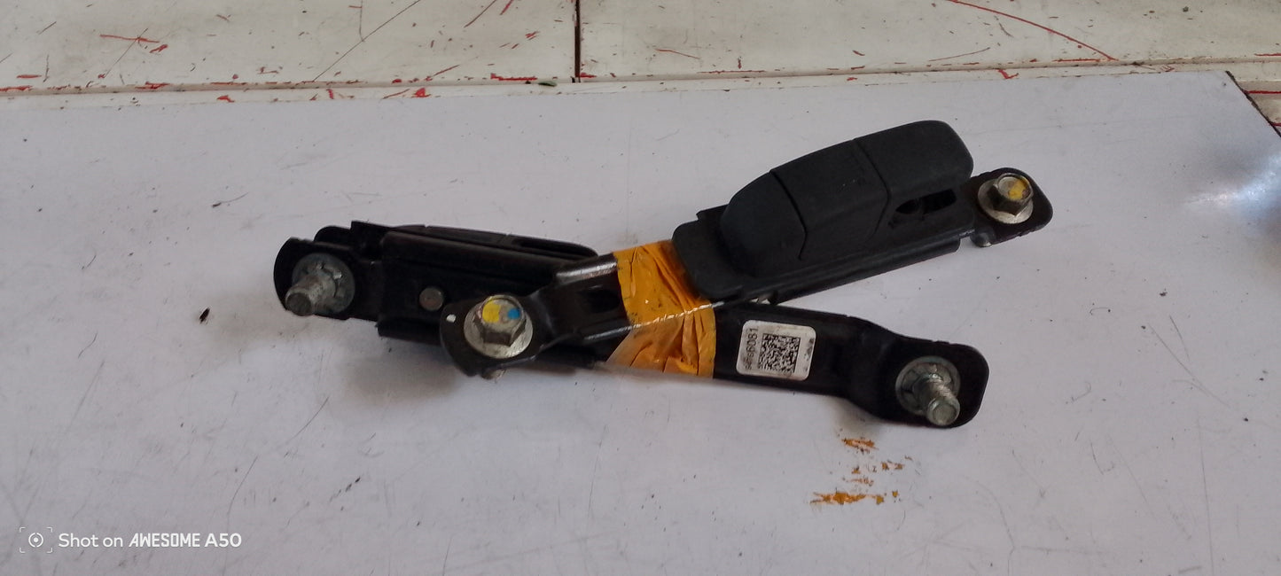 Seat belt Adjuster|trail blaezer