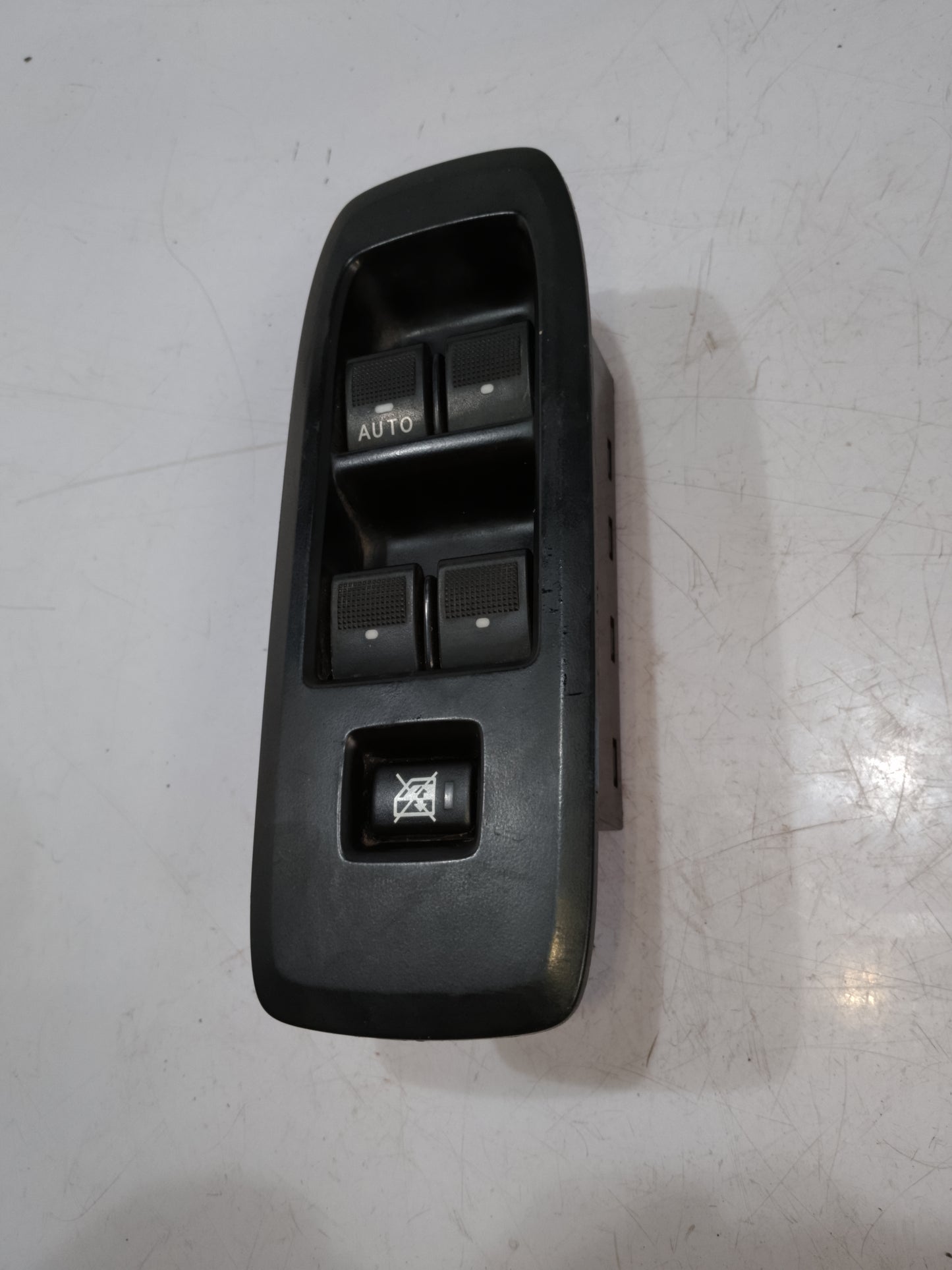 Main Switch | Ford Everest Titanium 2017