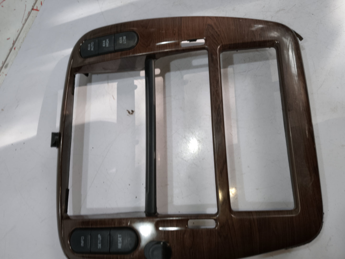 Dashboard Center Frame | Ford Explorer