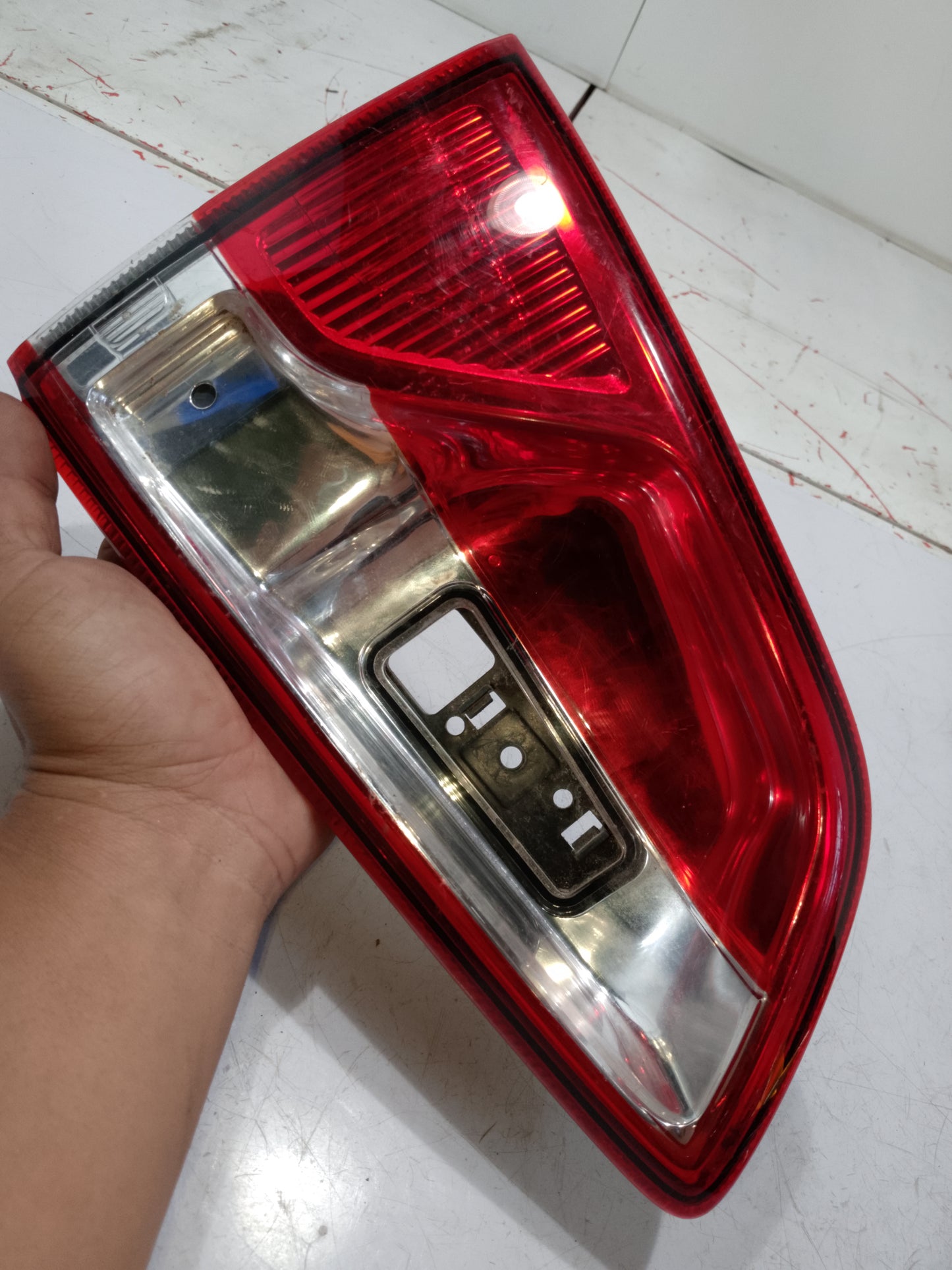 Garnish | Ford Ecosport