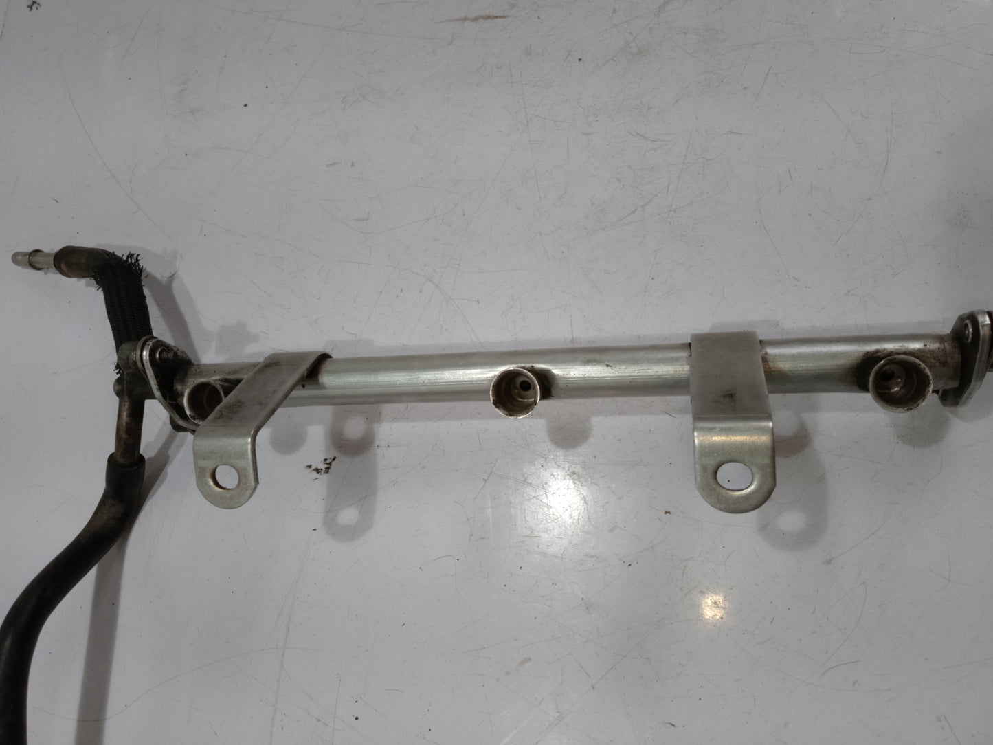 Fuel Rail Assembly | Ford Explorer