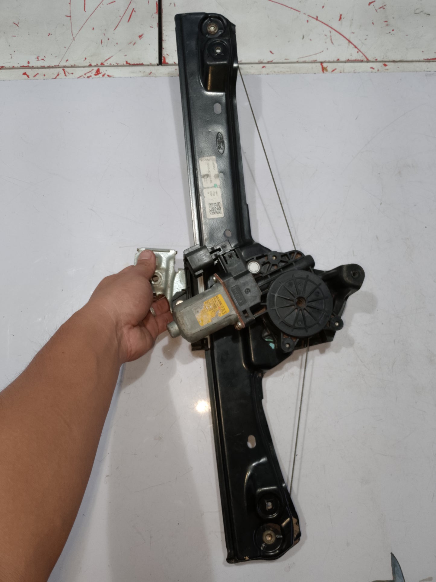 Power Window Mechanism With Motor | Driver Side | Ford Everest 2017